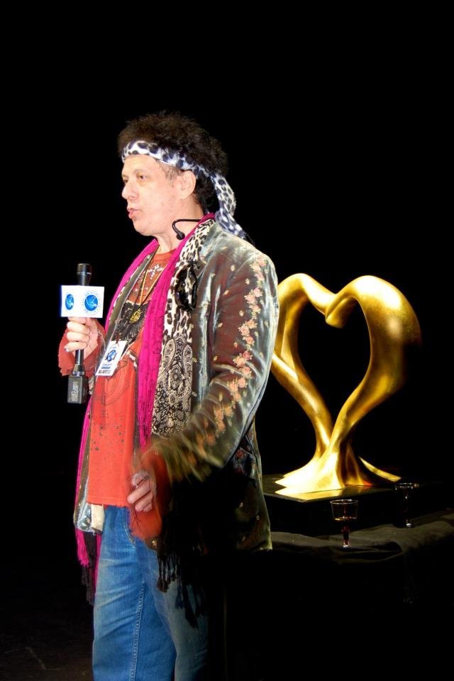 The gold heart microphone of the tour